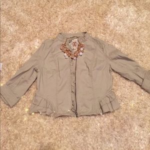 Ruffle khaki jacket