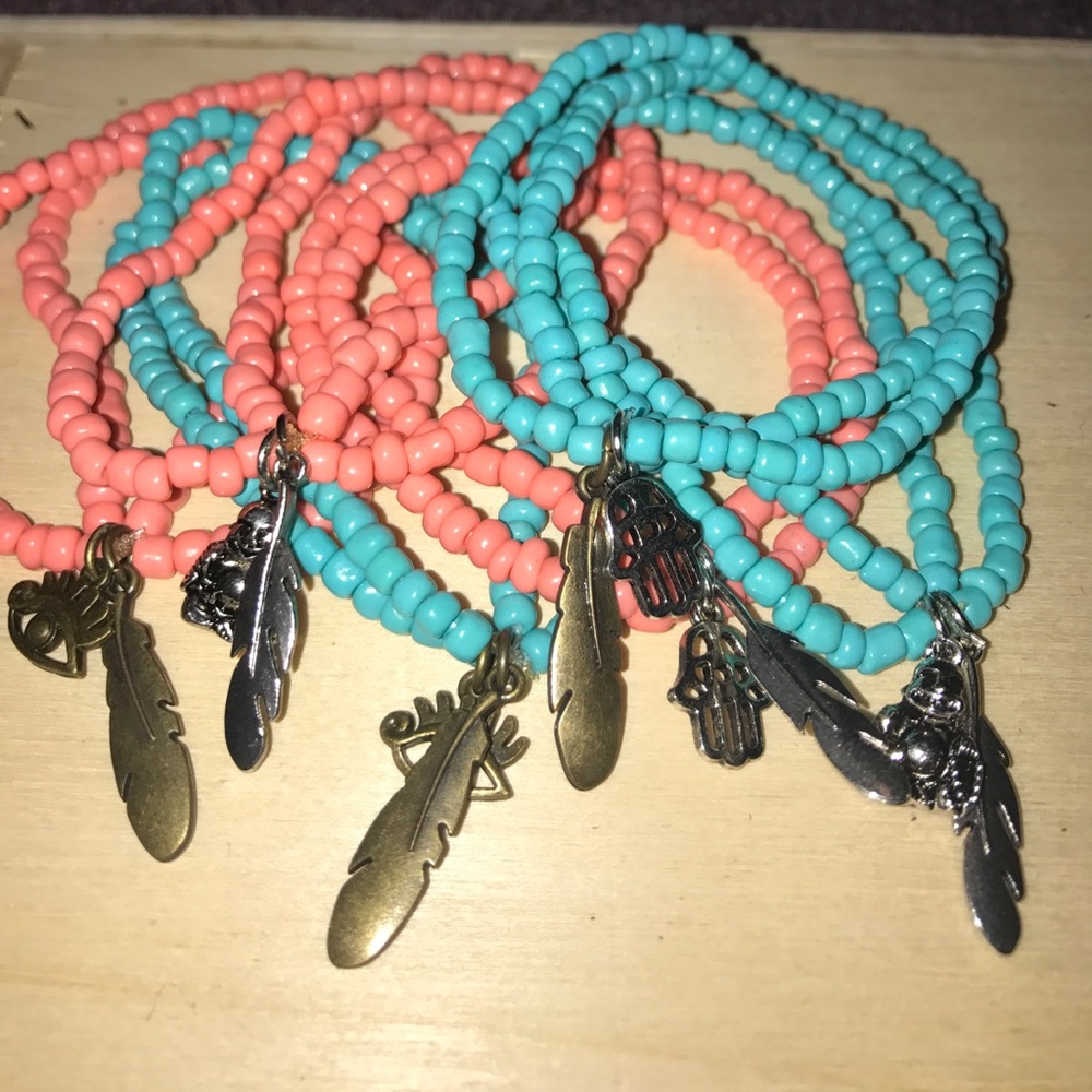 🌟Beaded bracelets🌟