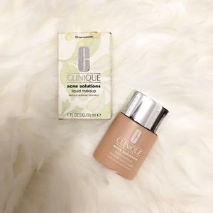 Clinique Acne Solutions Liquid Foundation 03
