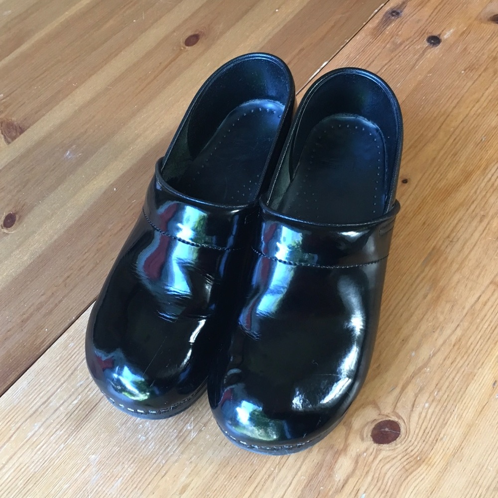 Datsko Black Patent Leather Work Clogs Size 40