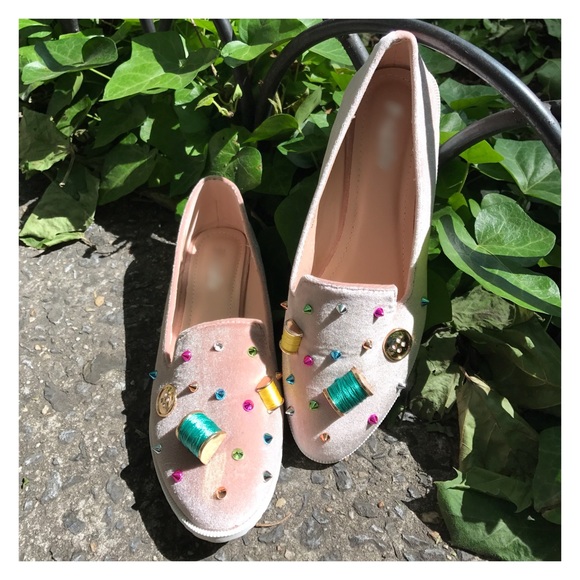 whimsical embellished pink loafers • nib - Picture 2 of 7