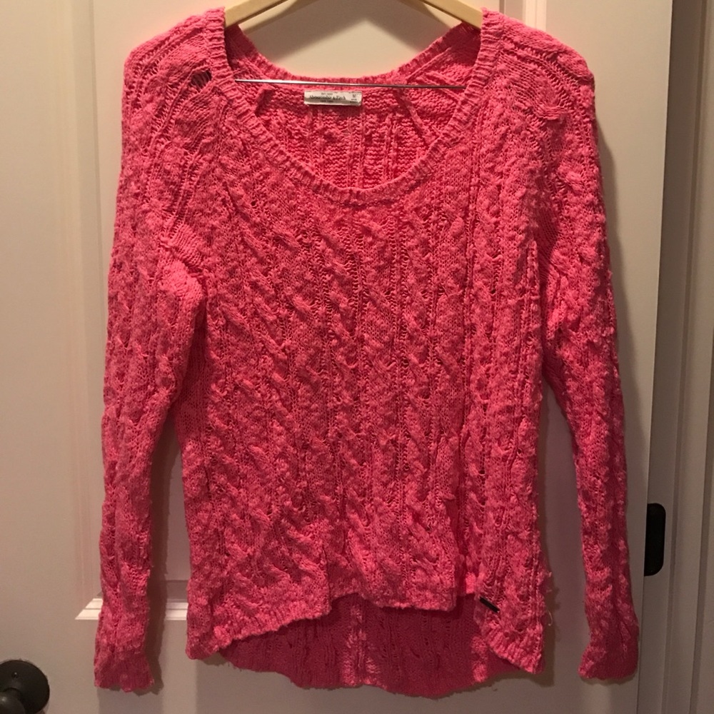 Junior Pink Abercrombie and Fitch sweater