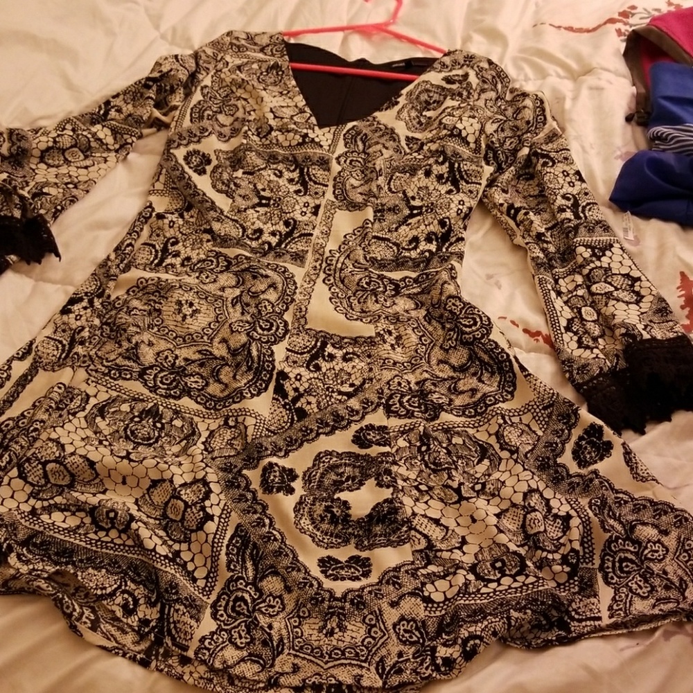 Flowly white and black Love Couture Dress
