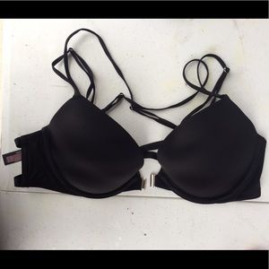 VS strappy bra