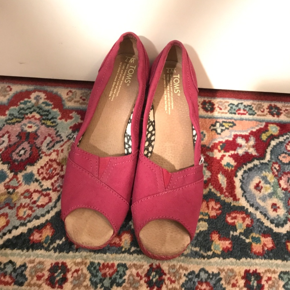Tom wedges