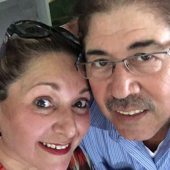 Meet your Posher, Gloria - Picture 1 of 1