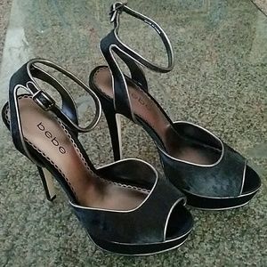 Bebe High Heels Black Gold trim