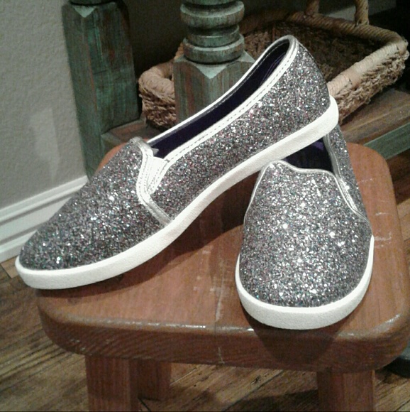 Avon Shoes - Avon Memory Foam Sparkle SLIP ON sneaker Avon Shoes - Avon Memory Foam Sparkle SLIP ON sneaker