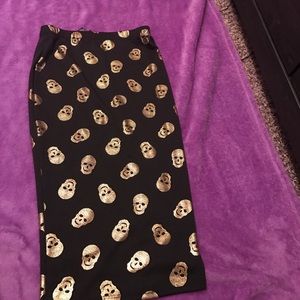 Skelton skirt