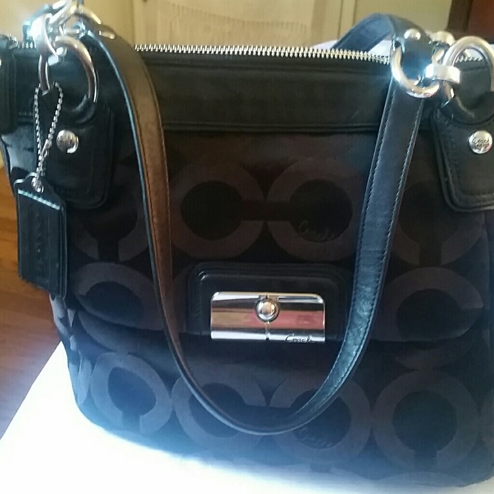 Coach bag Authentic - Picture 6 of 6