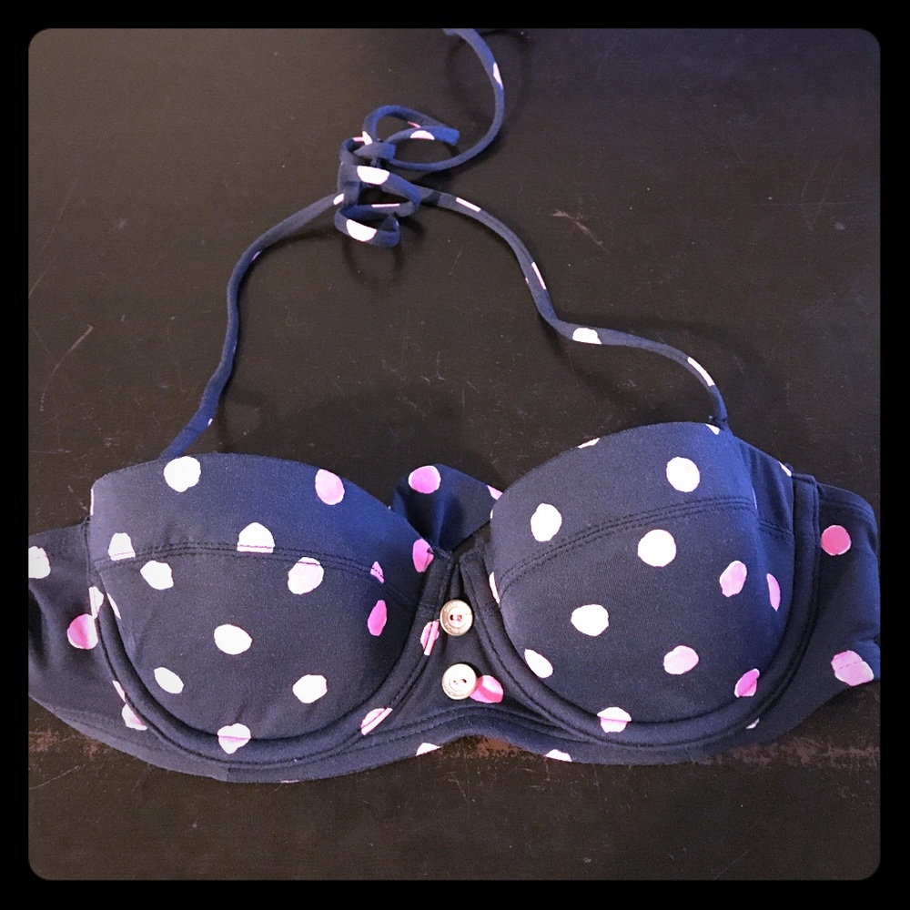 Gilly Hicks swim top