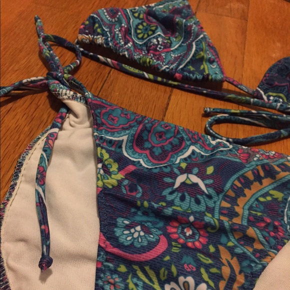 Bianca Coletti Bikini - Picture 3 of 3