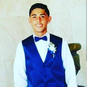 Meet your Posher, Christian