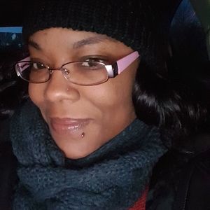 Meet your Posher, Shelley lovingme