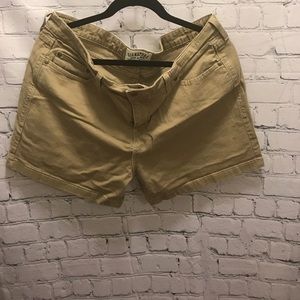 Signature Levi Strauss Khaki Shorts Size 16