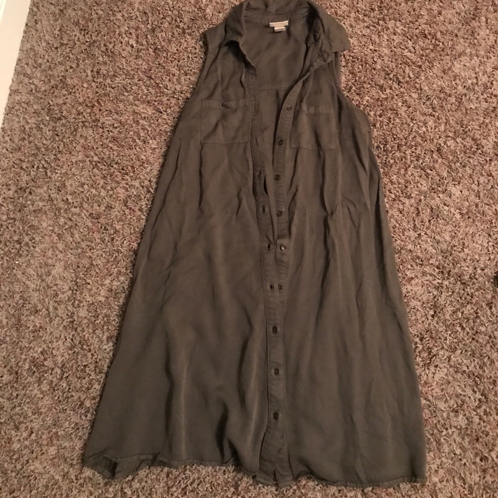 Button-up dress
