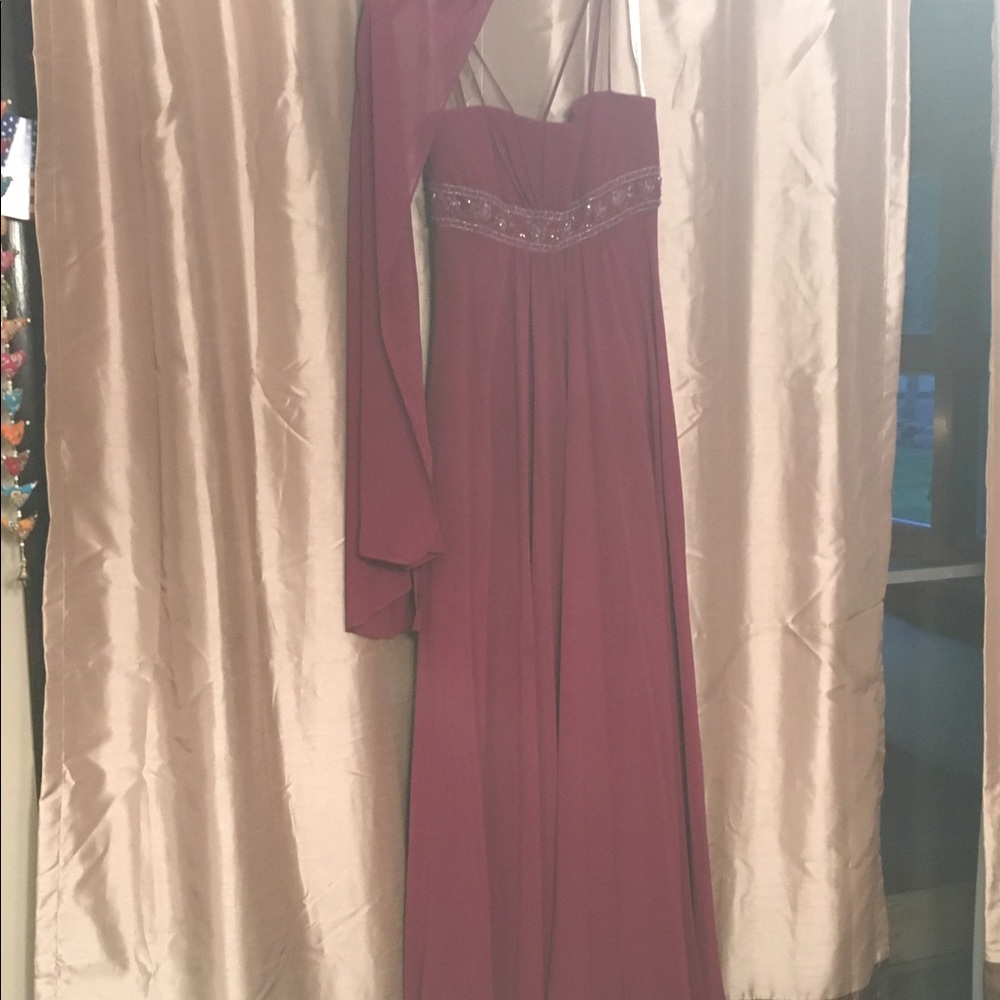 Davids Bridal formal bridesmaid dress size 4