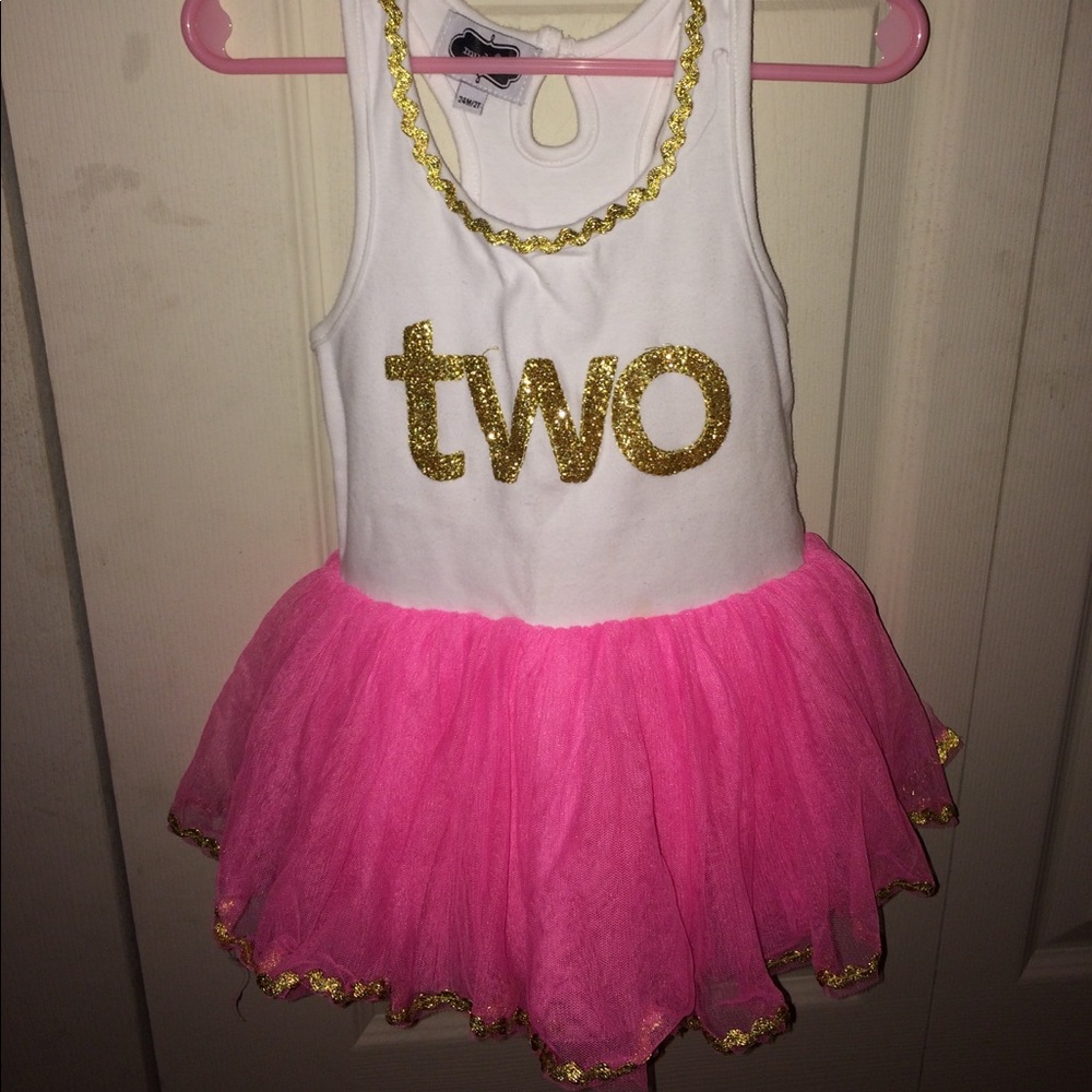 Girls dress