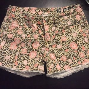 Miss me brand leopard and floral jean shorts
