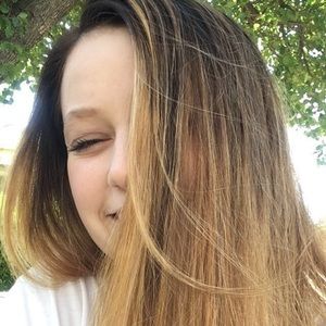 Meet your Posher, Jayde