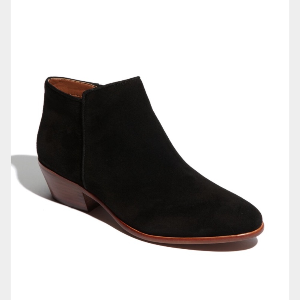 Sam Edelman "Petty" Chelsea Boot