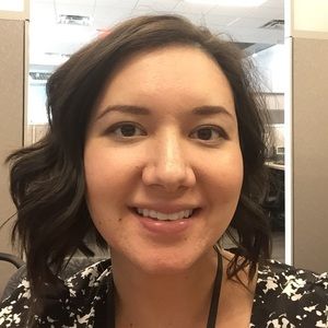 Meet your Posher, Bobbie