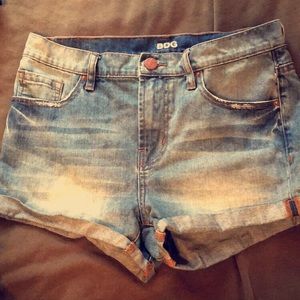BDG light wash shorts
