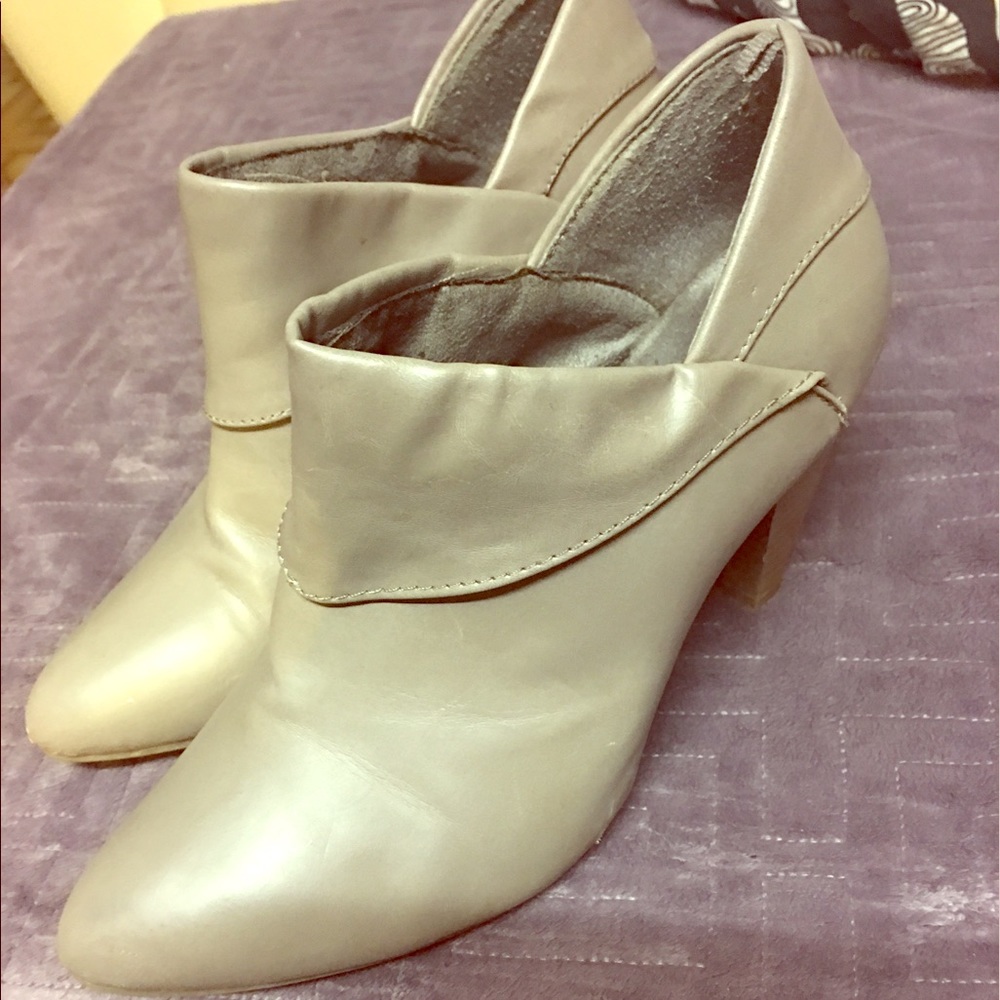 Heel Booties