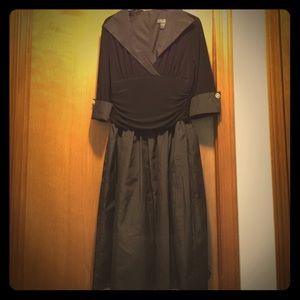 NWOT Jessica Howard formal dress