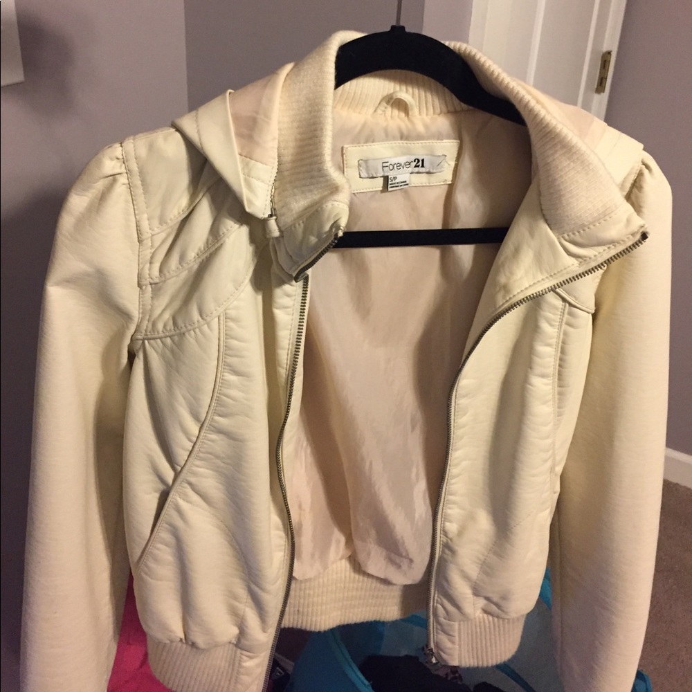 White leather jacket with detachable hood