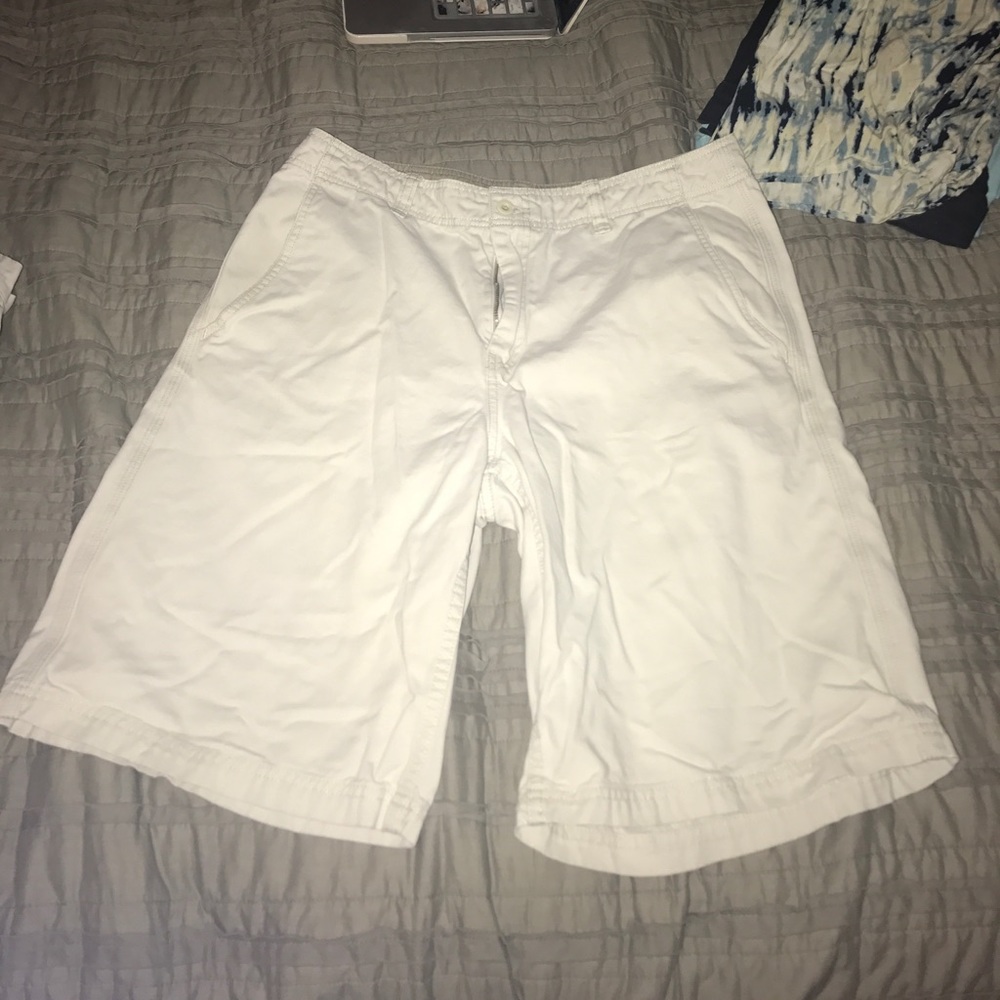 Khaki Shorts!
