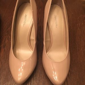 Nude Pumps Size 8
