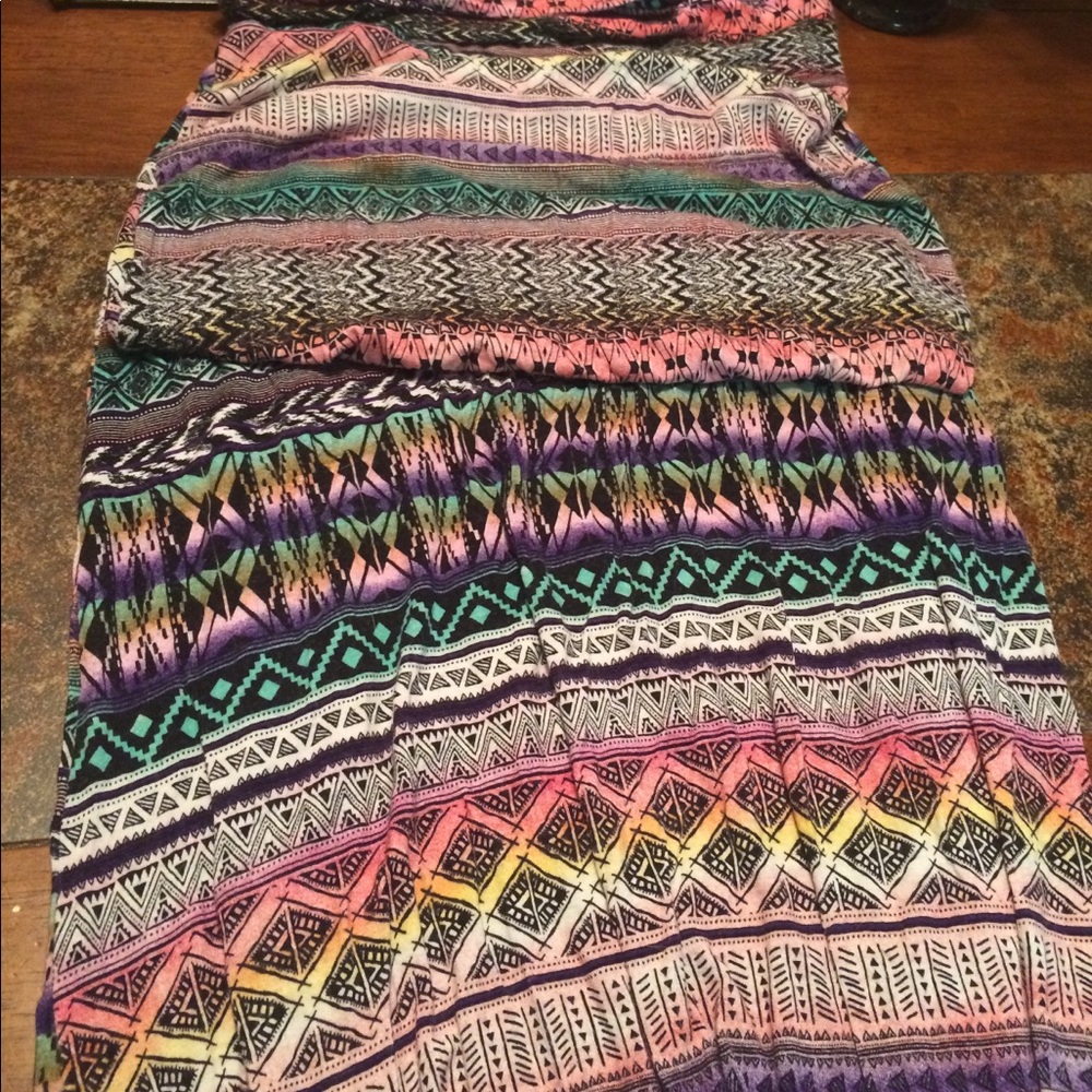 Tribal print maxi skirt
