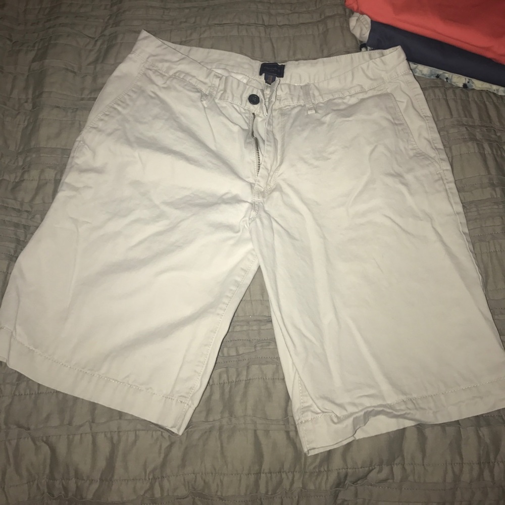 Gap Khaki Shorts!