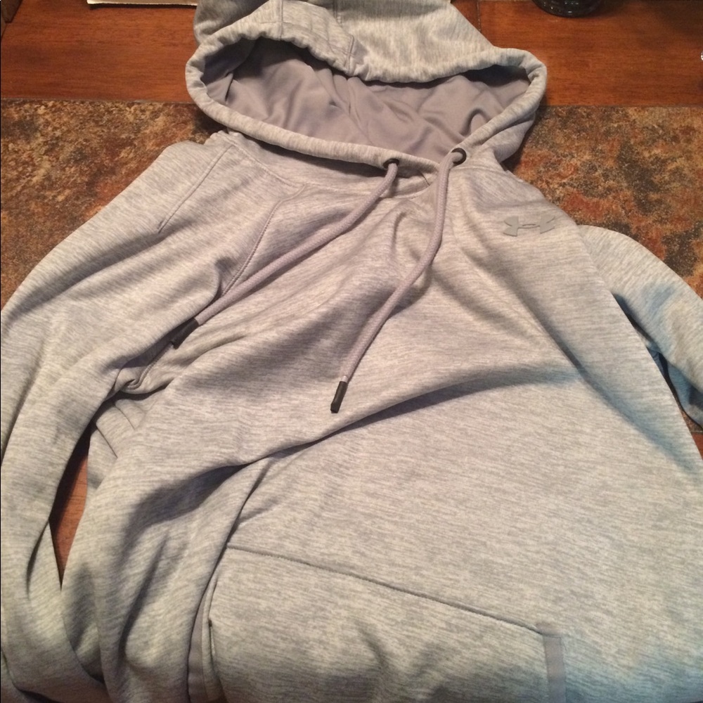 Underarmour hoodie