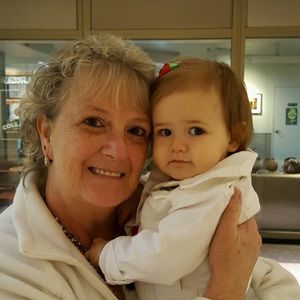 Meet your Posher, Debbie
