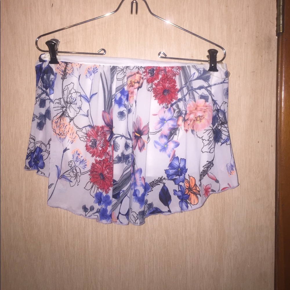 Strapless floral crop top