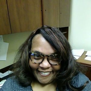 Meet your Posher, Latanya