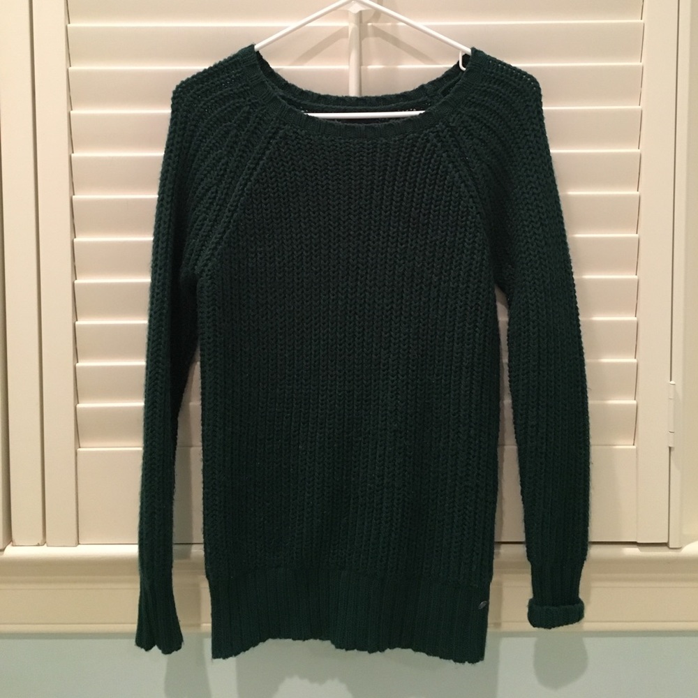 American Eagle green jegging sweater