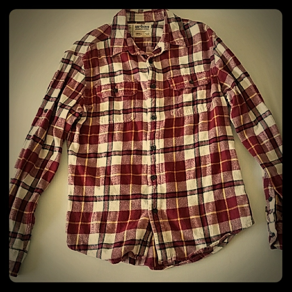 Flannel plaid button down collared shirt