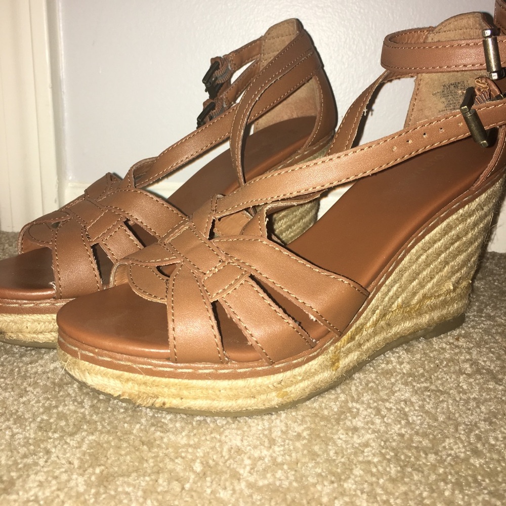 Super cute and comfy wedges!