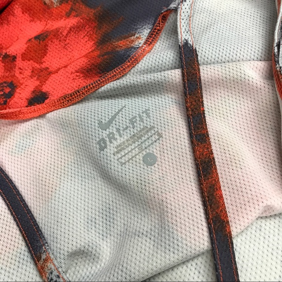 Rose floral print Nike dri fit workout tank - Picture 5 of 5