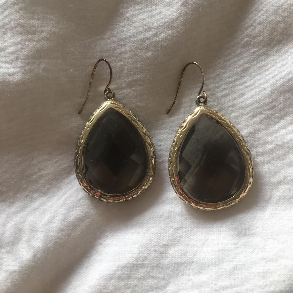 Gray translucent dangle earrings