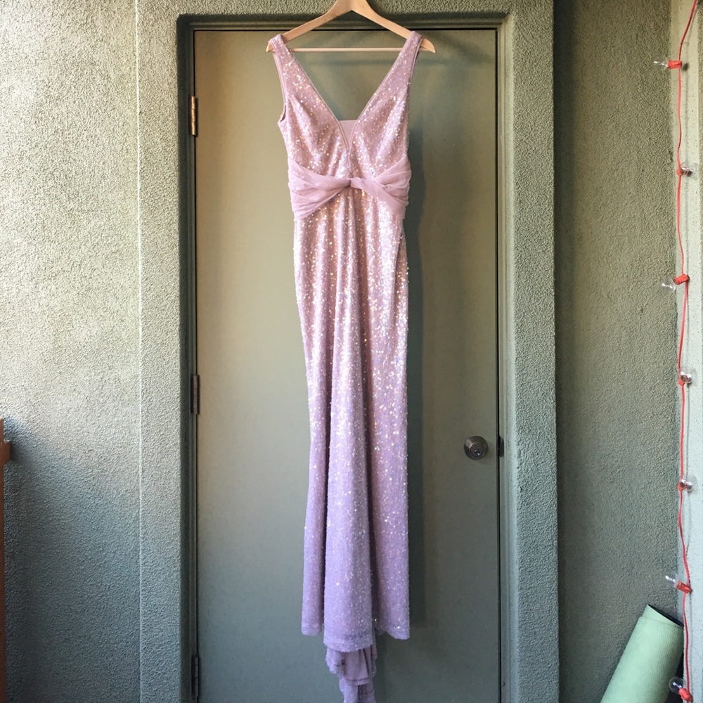 Vera Wang Dress Gown