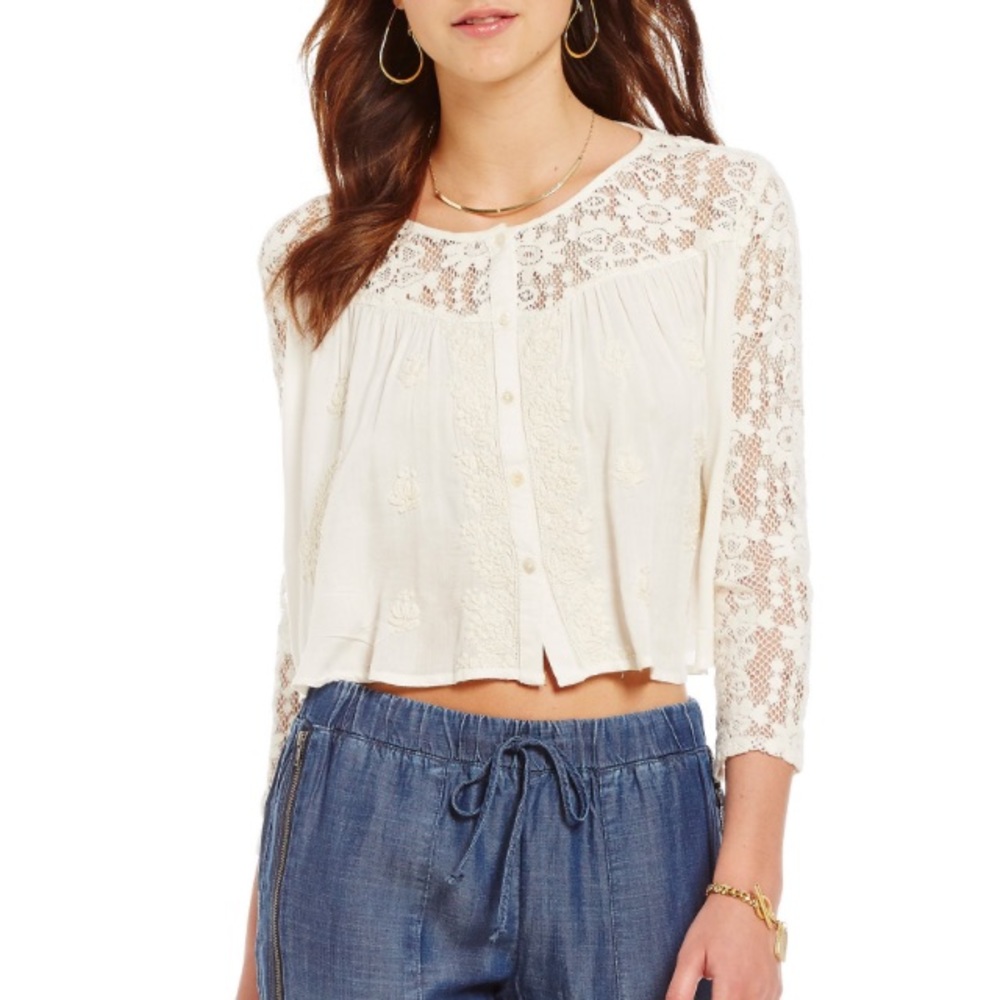 LOST IN HURRICANE IAN ๐ด๐บHPx2๐ด๐บChelsea&Violet embroider top - Picture 1 of 6