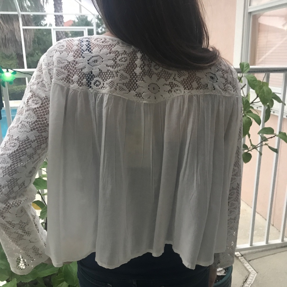 LOST IN HURRICANE IAN ๐ด๐บHPx2๐ด๐บChelsea&Violet embroider top - Picture 3 of 6