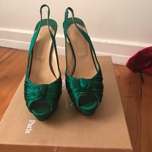 Emerald Christian louboutins aithentic !!