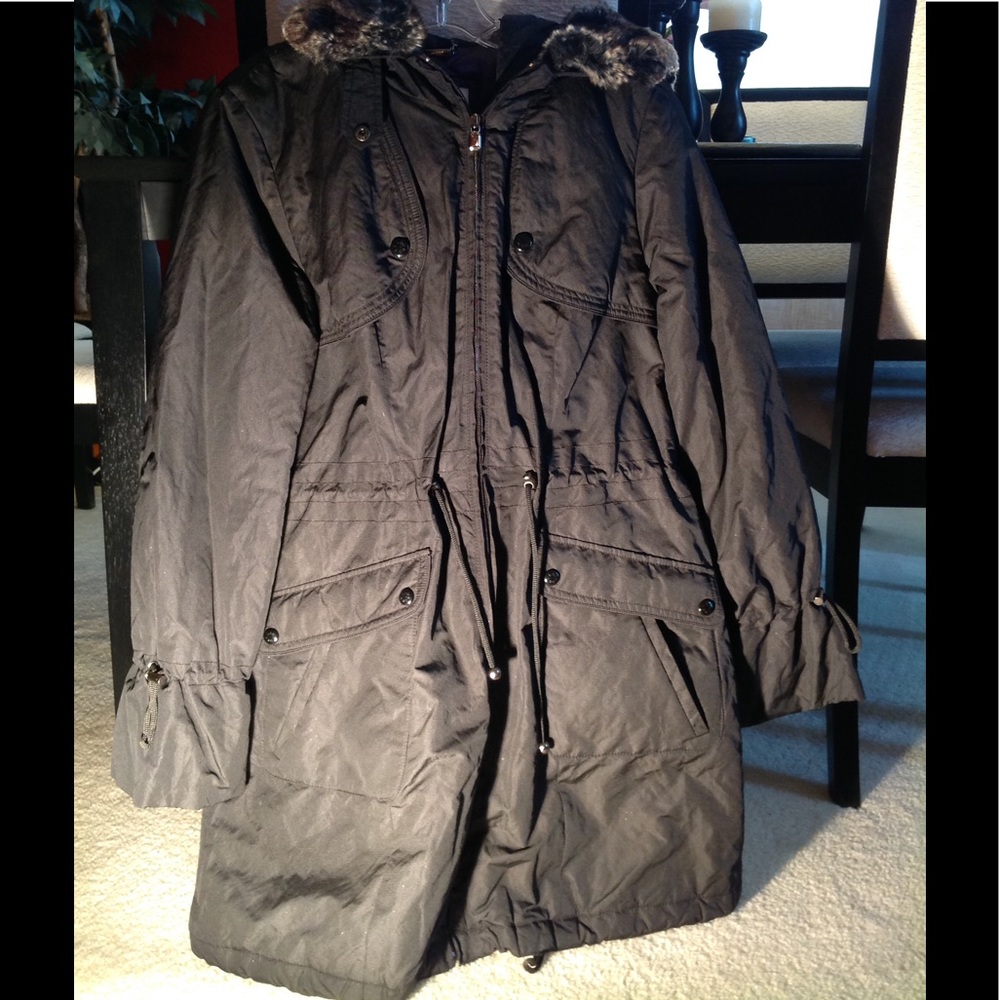 Laundry by Shelli Segal puffer coat