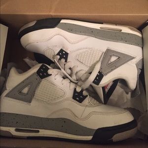 Air Jordan 4 retro
