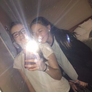 Meet your Posher, Madeline